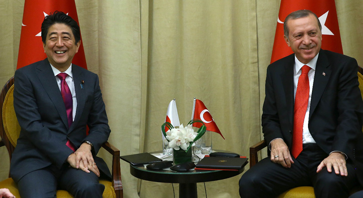 Cumhurba�kan� Erdo�an'dan iki g�r��me daha