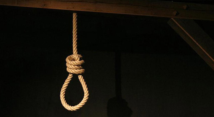 Msr'da darbe kart 7 kii hakknda idam karar