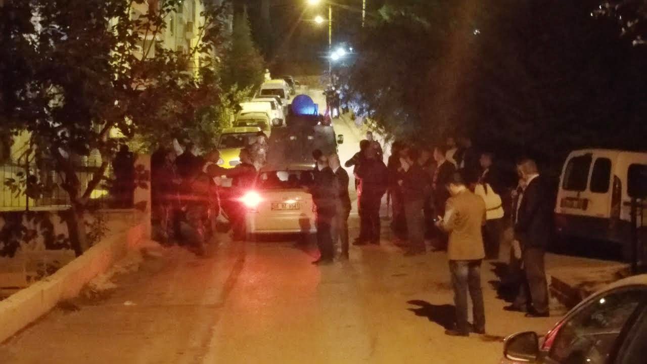 Ankara'da polise silahl saldr: 1 yaral