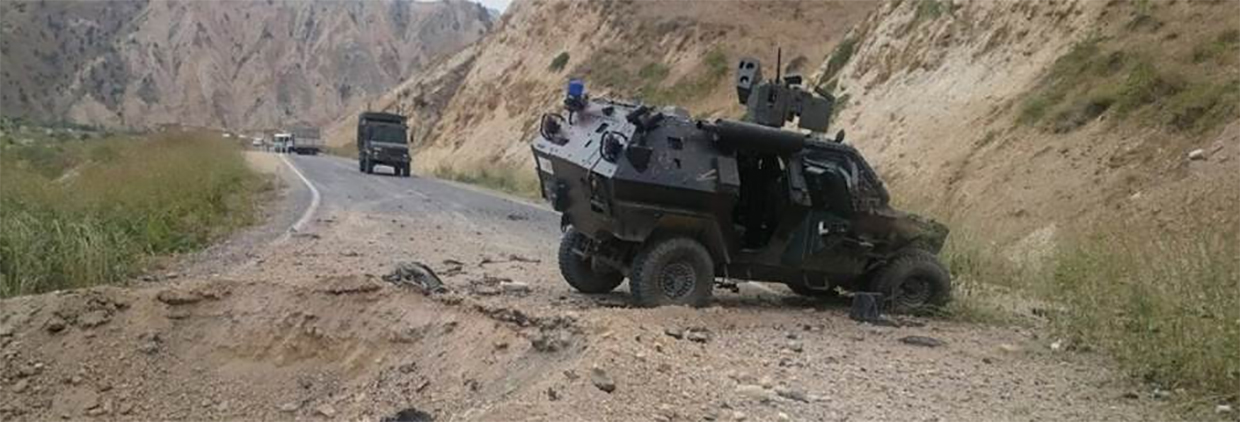 Hakkari'de bombal� tuzak: 2 asker �ehit