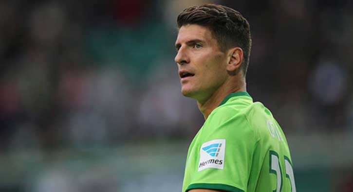 Gomez: Umar�m o taraftar yemek yemeye ba�lam��t�r