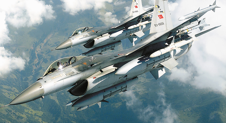 Kuzey Irak'a hava operasyonu: 5 PKK'l� �ld�r�ld�