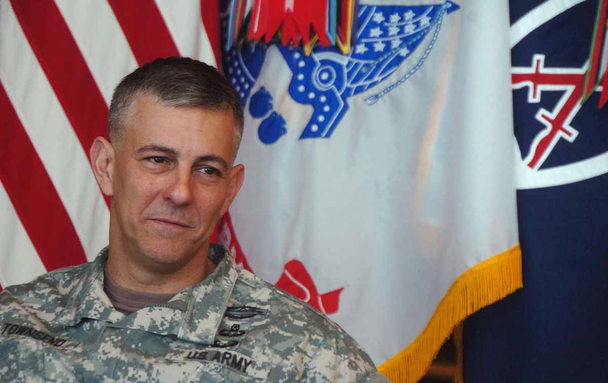 ABD'li komutan Townsend: Musul operasyonu haftalarca srebilir
