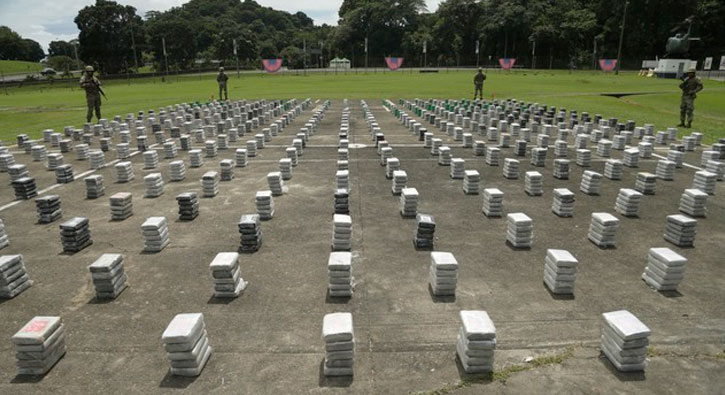 Panama'da 2,5 ton kokain ele geirildi