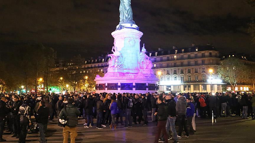 Fransz polisinden Paris'te izinsiz gsteri