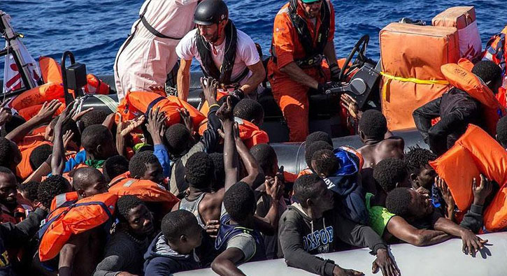 Akdeniz'de gmenlerin botunda 25 ceset bulundu