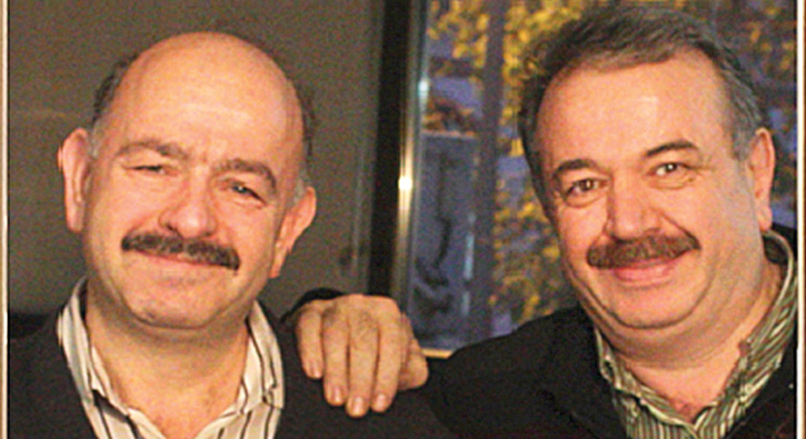 40 yldr piyano tamir ediyor ama alamyor