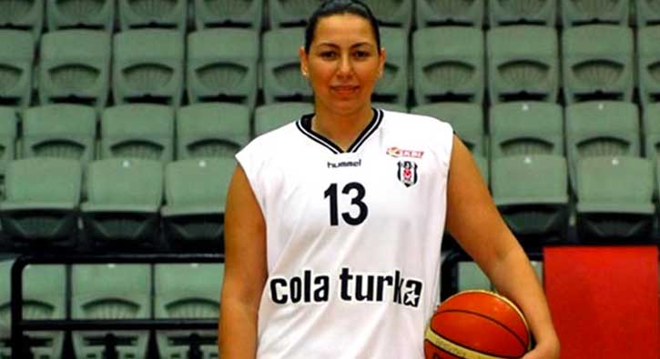 Yasemin Horasan kariyerini noktalad�