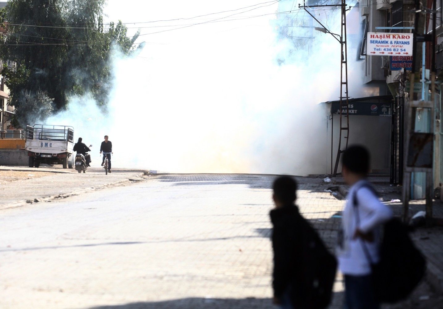 HDP'nin sokak �a�r�s� kar��l�ks�z kald�