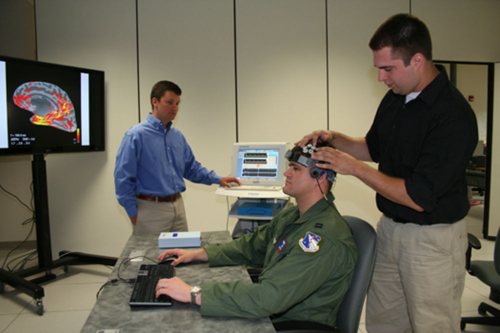 ABD'nin ''s�per asker'' yaratma hedefi ger�ek oldu