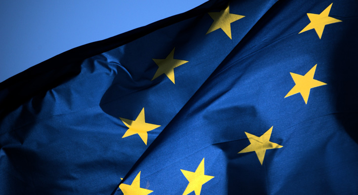 AB Bakan� �elik, AB Komiseri Hahn ile g�r��t�