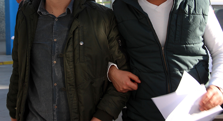 Van B�y�k�ehir Belediyesi genel sekreteri g�zalt�na al�nd�