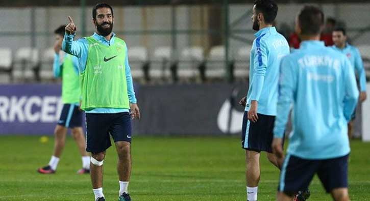 Kosova ma��nda sahne Arda Turan'�n!