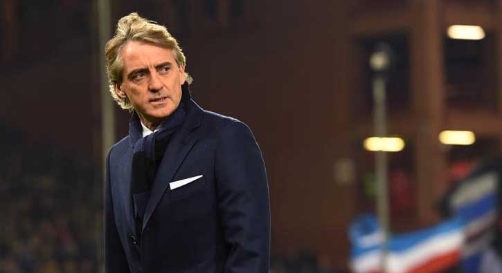 Roberto Mancini servet tepti