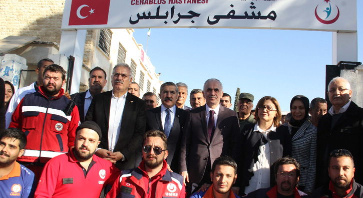 AK Parti heyeti Cerablus'ta