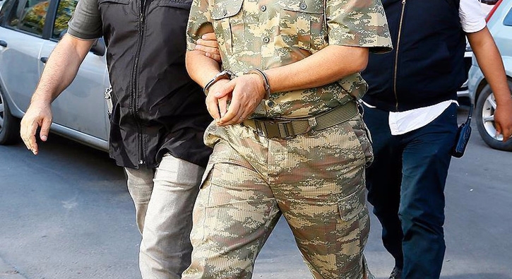 Sivas'taki FET/PDY soruturmasnda 3 asker gzaltna alnd