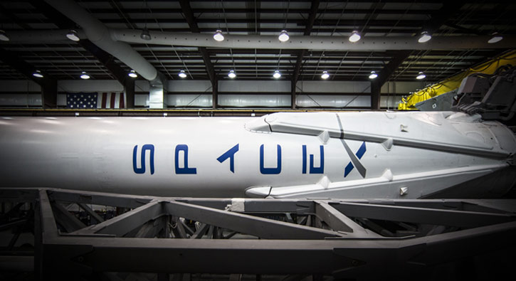 NASA 2021'de SpaceX'in roketini kullancak