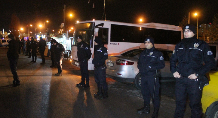 Konya'da 500 polisle huzur operasyonu
