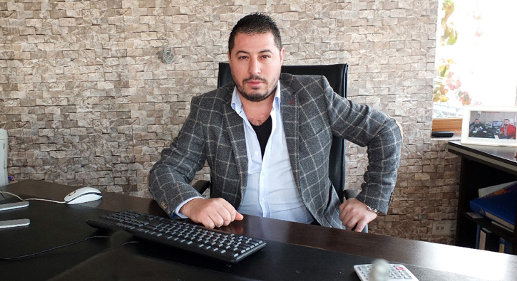 Bal�kesirli esnaftan 'dolar bozdurma' kampanyas�na destek
