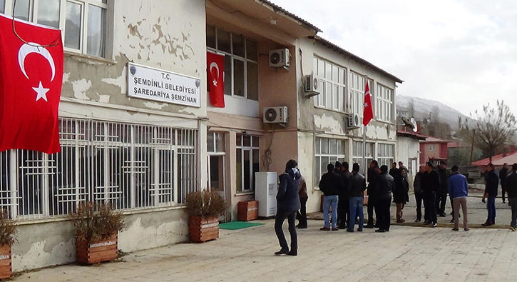 emdinli Belediye Bakan Ylmaz tutukland