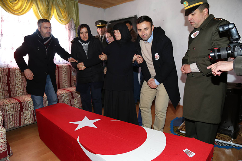 �ehitle odas�nda vedala�t�lar