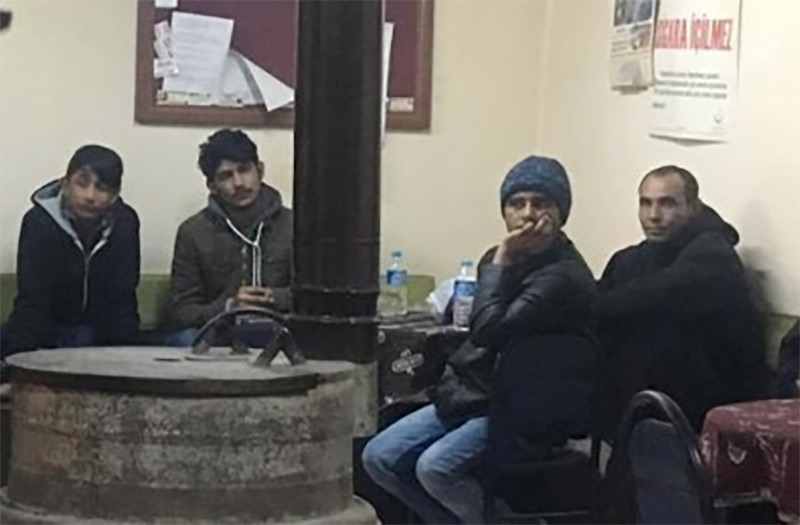 M�nih diye Hayrabolu'ya b�rak�ld�lar 