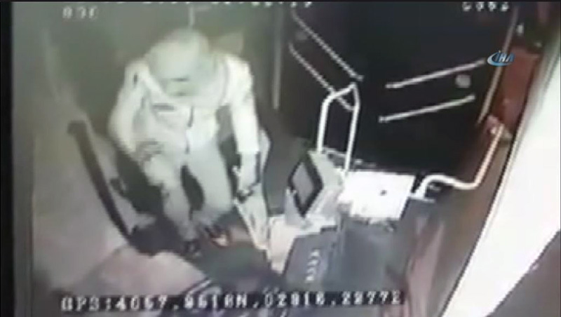 Halk otob�s�n� b�yle �ald�lar