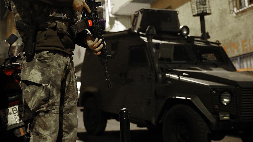 �stanbul'da ter�r operasyonunda 12 ki�i g�zalt�na al�nd�