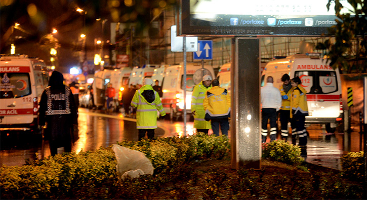 �nl� isimler ter�re isyan etti