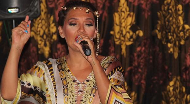 Reina'daki hain sald�r�y� b�yle lanetlediler