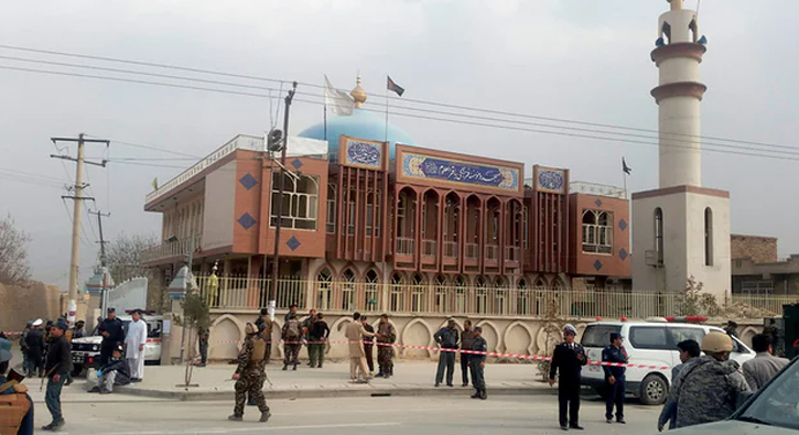 Afganistan'da camiye bombal� sald�r�