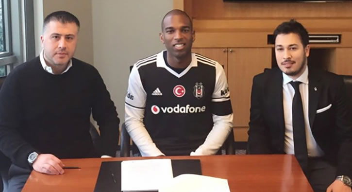Ryan Babel resmen Be�ikta�'ta