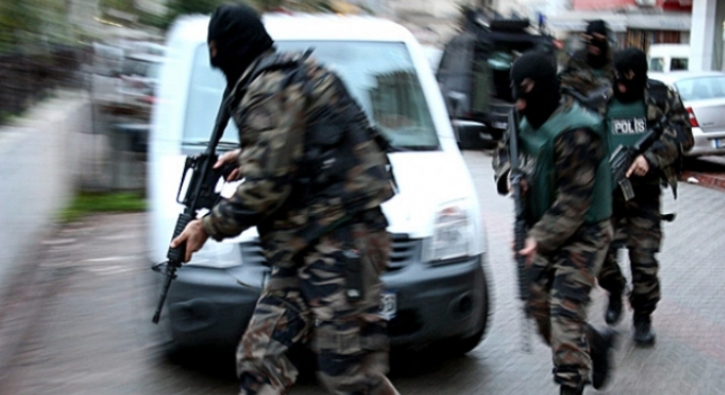 Bursa'da Reina sald�rgan� alarm�