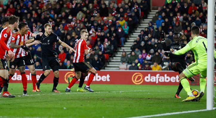 Liverpool, Sunderland'e tak�ld�!