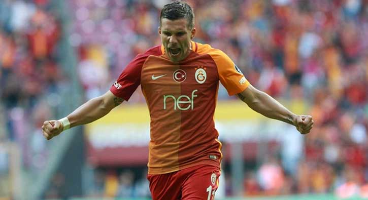 Podolski'nin �in'e transferini Flamengo a��klad�