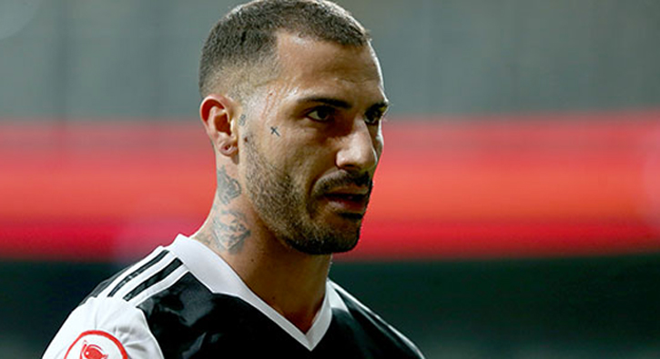 Babel'e �denen rakamdan sonra Quaresma �cretine 'zam' yapt�!