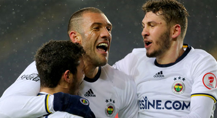 Advocaat, forvet transferinden vazge�ti!