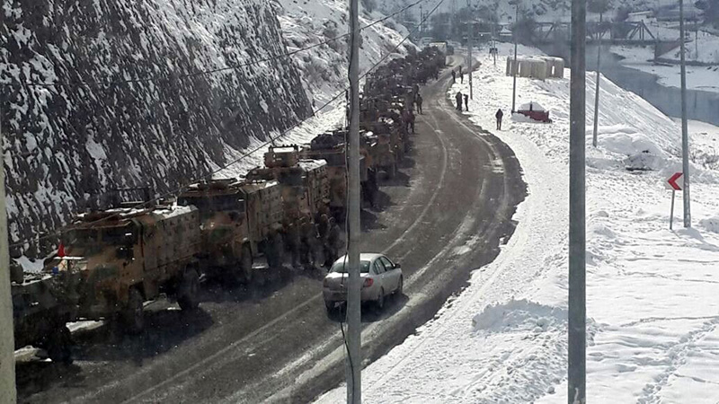 S�n�ra b�y�k askeri sevkiyat