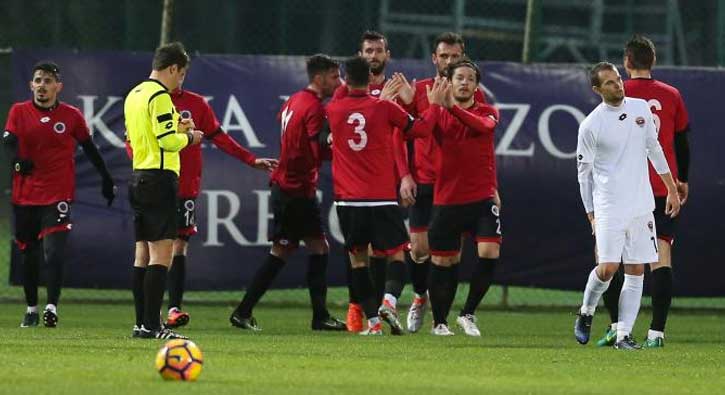 Gen�lerbirli�i tek golle kazand�