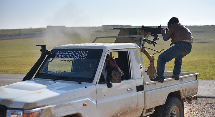 ABD'den muhaliflere ''Ate�kesi bozun'' bask�s�