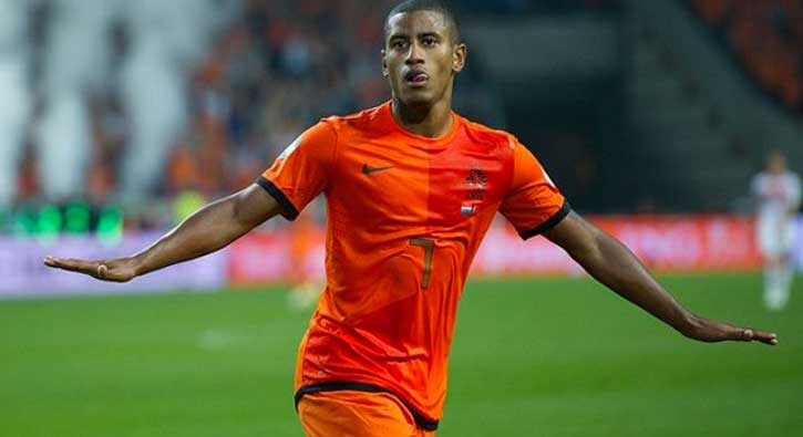 G.Saray'a bir Hollandal� y�ld�z daha!