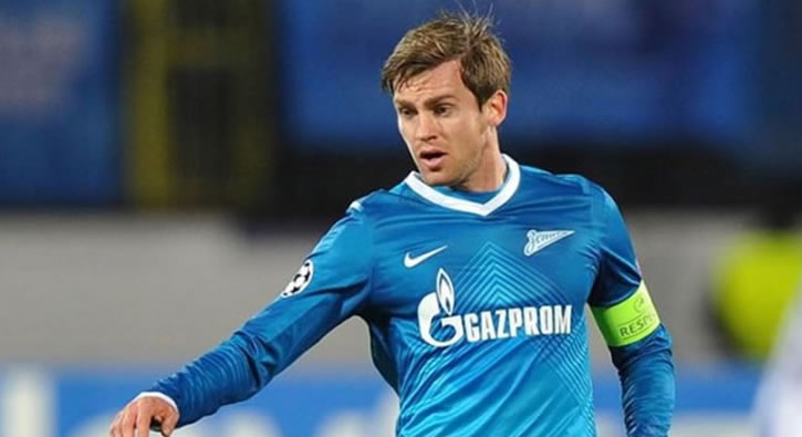 Galatasaray Nicolas Lombaerts i�in masaya oturdu