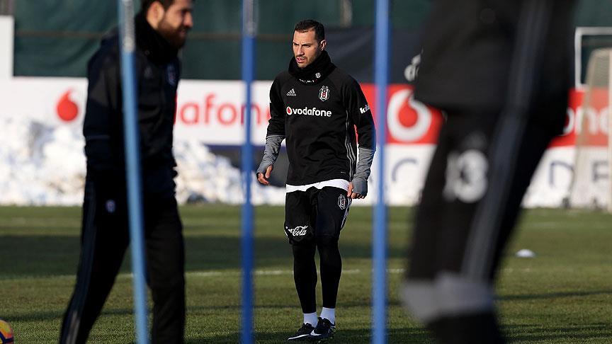  Be�ikta�'ta Osmanl�spor mesaisi