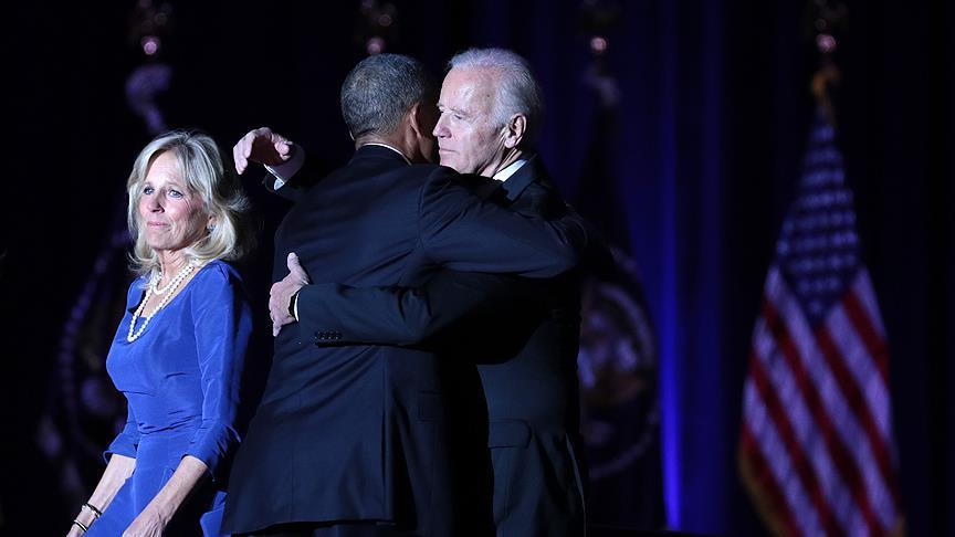 Obama Biden'a ABD�nin en y�ksek madalyas�n� verdi