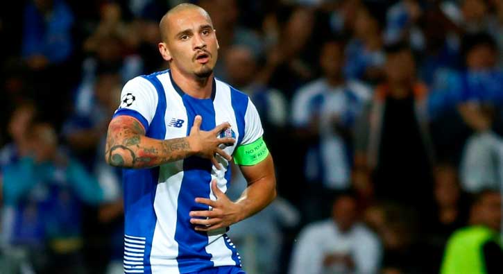 Galatasaray'da aranan adam: Maicon
