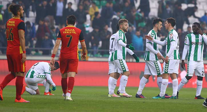 Atiker Konyaspor turu garantiledi