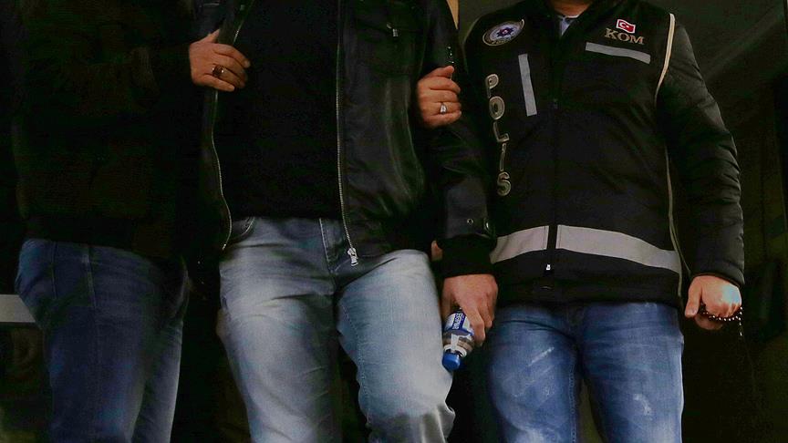 Rize'de 'ByLock' kullanan 3 askeri personel tutukland�