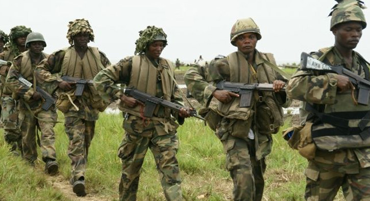 Nijerya'da ordu mlteci kampn bombalad : En az 100 l