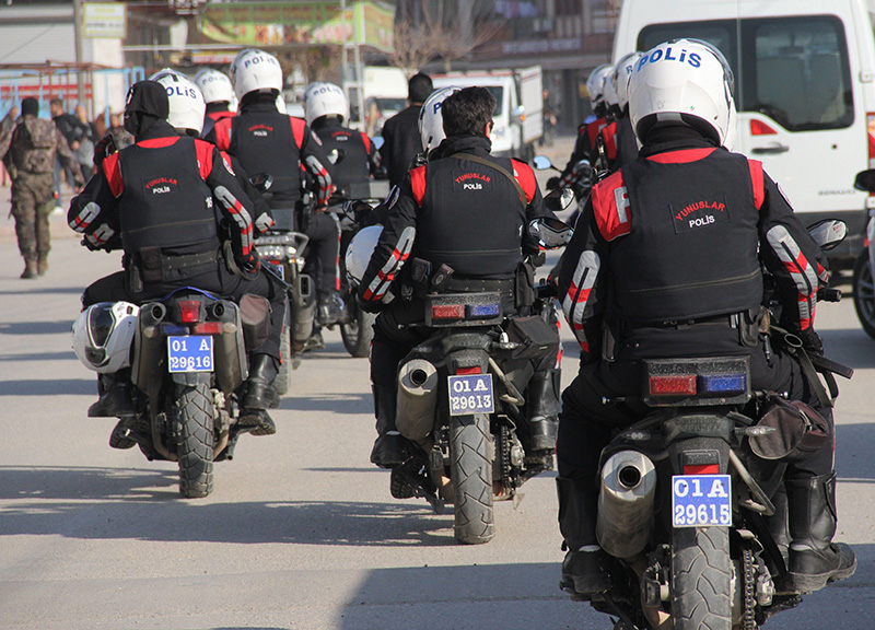 Polis, PKK yanda�lar�na nefes ald�rm�yor