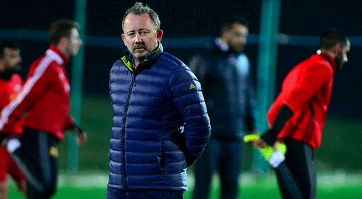 Kayserispor Silvestre Varela'y� transfer etti